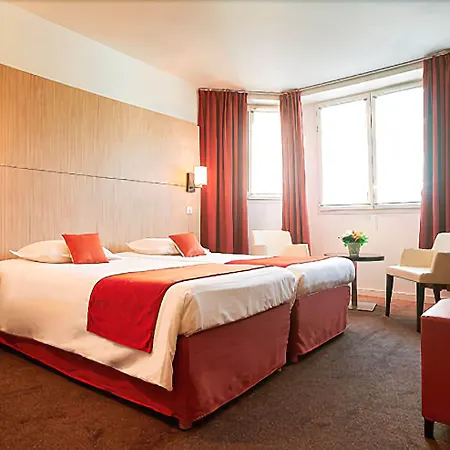 Hotel Red Fox 3*