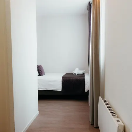 Red Fox Otel 3*